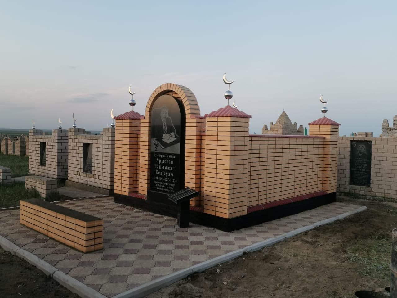 Изготовление памятников в Актобе